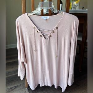 Calvin Klein Blush Pink Lace-Up V-Neck Women's Top in Size 1X! Super Pretty!